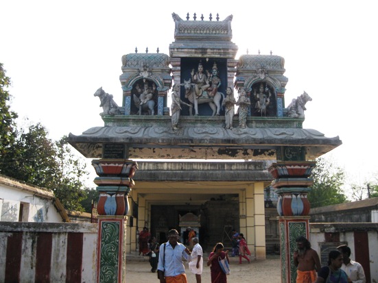 Tiruavalivanallur Gopuram